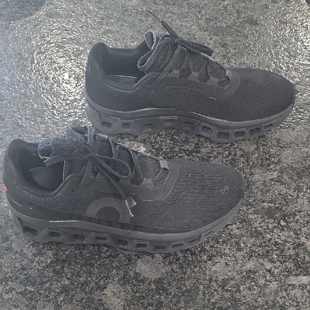 On Running , Black Athletic Sneakers